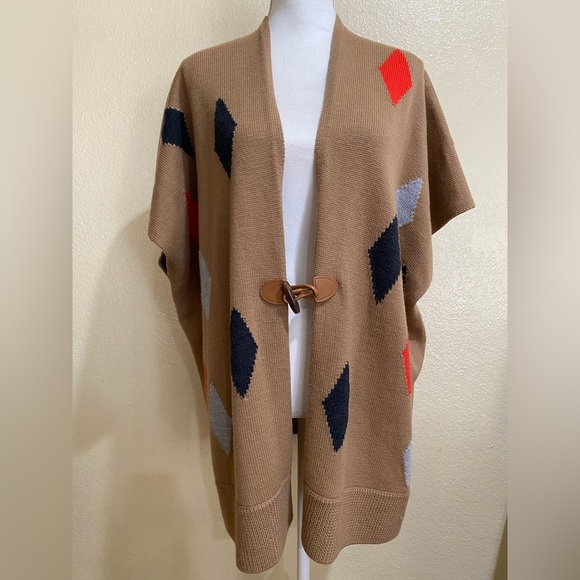 Trina Turk Sweaters - Trina Turk Merino Wool Diamond Print Poncho